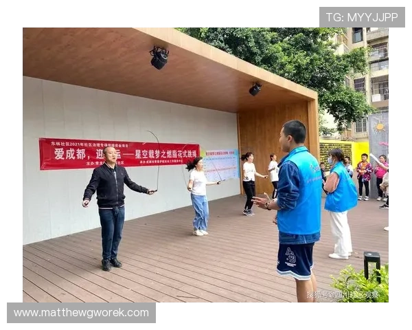 星空体育登录娱乐平台丰富的社区互动功能增强用户粘性创造良好交流氛围